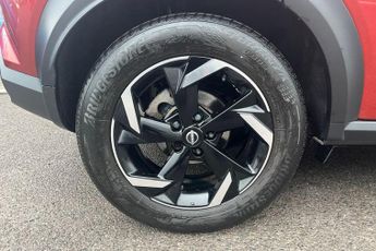 Nissan Juke 1.6 Hybrid N-Connecta 5dr Auto