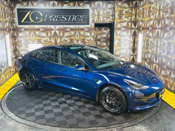 Tesla Model 3 (Dual Motor) Long Range Auto 4WDE 4dr