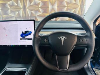 Tesla Model 3 (Dual Motor) Long Range Auto 4WDE 4dr