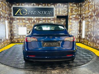 Tesla Model 3 (Dual Motor) Long Range Auto 4WDE 4dr