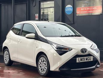 Toyota AYGO 1.0 VVT-i x-play Euro 6 5dr