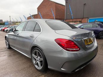 Mercedes-Benz C Class 2.1 C300h BlueTEC AMG Line Saloon 4dr Diesel Hybrid G-Tronic+ Eu