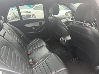 Mercedes-Benz C Class 2.1 C220d AMG Line (Premium) Estate 5dr Diesel G-Tronic+ 4MATIC 