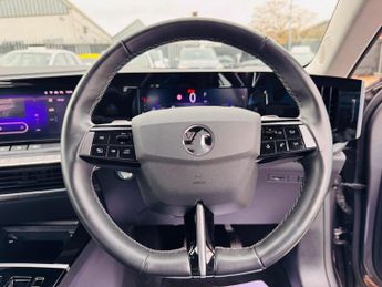 Vauxhall Astra 1.5 Turbo D Design Auto Euro 6 (s/s) 5dr