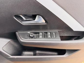 Vauxhall Astra 1.5 Turbo D Design Auto Euro 6 (s/s) 5dr