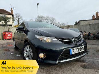 Toyota Auris 1.6 V-Matic Icon Multidrive S Euro 5 5dr
