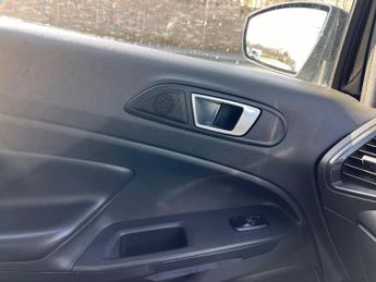 Ford EcoSport 1.5 Titanium Powershift 2WD Euro 5 5dr
