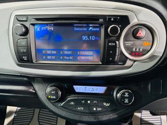 Toyota Yaris 1.5 VVT-h T4 CVT Euro 5 5dr