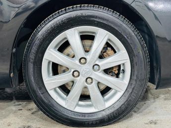 Toyota Yaris 1.5 VVT-h T4 CVT Euro 5 5dr