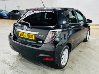 Toyota Yaris 1.5 VVT-h T4 CVT Euro 5 5dr