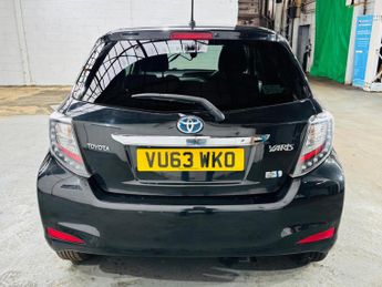 Toyota Yaris 1.5 VVT-h T4 CVT Euro 5 5dr