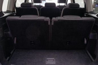 Volkswagen Touran 1.6 TDI SE Family DSG Euro 6 (s/s) 5dr