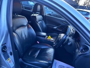 Lexus IS 2.5 250 SE-L 4dr