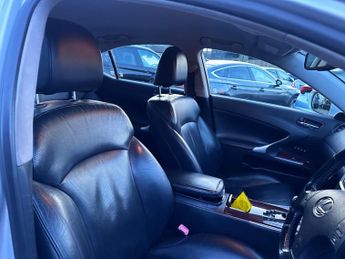 Lexus IS 2.5 250 SE-L 4dr