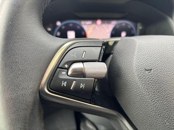 Skoda Karoq 1.5 TSI ACT SE Drive DSG Euro 6 (s/s) 5dr