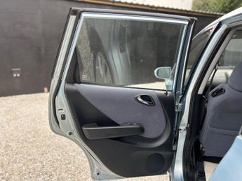 Honda Jazz 1.4 i-DSI SE CVT-7 5dr