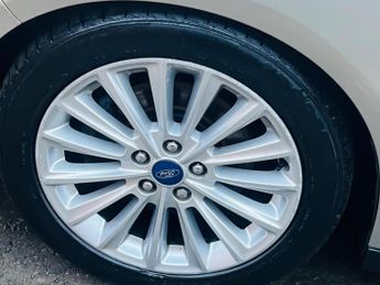 Ford Grand C-Max 1.5 TDCi Titanium Powershift Euro 6 (s/s) 5dr (Nav)