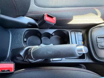 FORD FIESTA ST-LINE MHEV