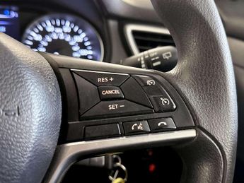 Nissan Qashqai 1.2 DIG-T Visia SUV 5dr Petrol Manual Euro 6 (s/s) (115 ps)