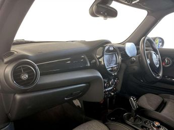 MINI Electric Hatch Cooper SE 32.6kWh Level 2 Hatchback 3dr Electric Auto (184 ps)