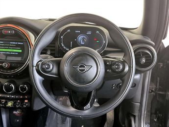 MINI Electric Hatch Cooper SE 32.6kWh Level 2 Hatchback 3dr Electric Auto (184 ps)