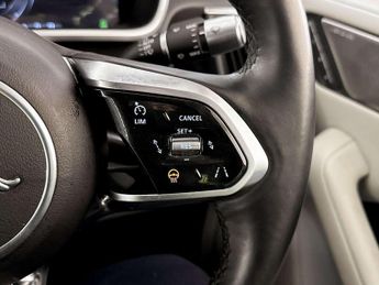 Jaguar I-PACE 400 90kWh SE SUV 5dr Electric Auto 4WD (400 ps)