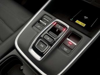 Honda CR-V 2.0 h i-MMD Elegance SUV 5dr Petrol Hybrid eCVT 4WD Euro 6 (s/s)