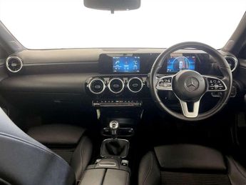 Mercedes-Benz A Class 1.3 A200 Sport Euro 6 (s/s) 5dr