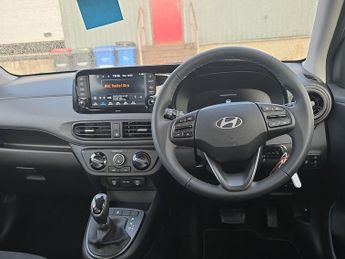 Hyundai i10 1.0 Advance Hatchback 5dr Petrol Auto Euro 6 (s/s) (63 ps)