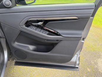 Land Rover Range Rover Evoque 2.0 D180 R-Dynamic S Auto 4WD Euro 6 (s/s) 5dr