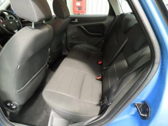 Ford Focus 1.6 Sport Auto 5dr