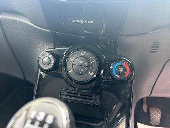 Ford Fiesta 1.25 Zetec Euro 5 3dr