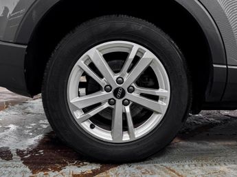 Audi Q3 1.4 TFSIe 45 Technik SUV 5dr Petrol Plug-in Hybrid S Tronic Euro