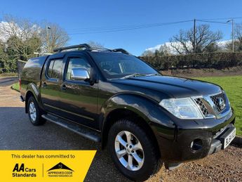 Nissan Navara 2.5 dCi Tekna 4WD Euro 5 4dr