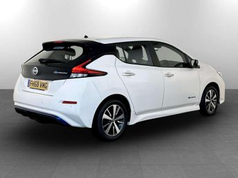 Nissan Leaf 40kWh Acenta Hatchback 5dr Electric Auto (150 ps)