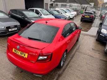 Skoda Octavia 2.0 TDI vRS DSG 4WD Euro 6 (s/s) 5dr