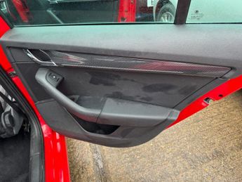 Skoda Octavia 2.0 TDI vRS DSG 4WD Euro 6 (s/s) 5dr