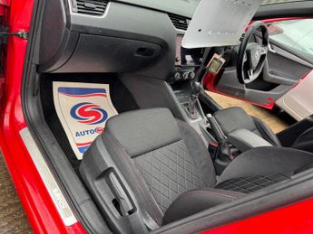 Skoda Octavia 2.0 TDI vRS DSG 4WD Euro 6 (s/s) 5dr