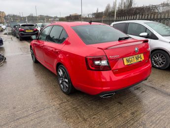 Skoda Octavia 2.0 TDI vRS DSG 4WD Euro 6 (s/s) 5dr