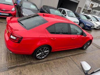 Skoda Octavia 2.0 TDI vRS DSG 4WD Euro 6 (s/s) 5dr