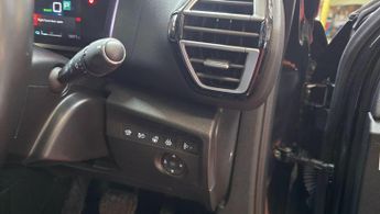 Citroen e-C4 50kWh Shine Plus Auto 5dr (7.4kW Charger)