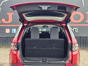 Land Rover Discovery Sport 2.0 TD4 HSE Black Auto 4WD Euro 6 (s/s) 5dr