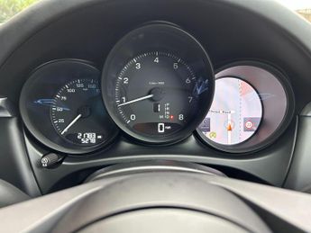 Porsche Macan 2.0T PDK 4WD Euro 6 (s/s) 5dr