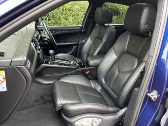 Porsche Macan 2.0T PDK 4WD Euro 6 (s/s) 5dr