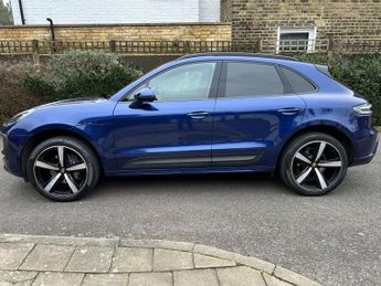 Porsche Macan 2.0T PDK 4WD Euro 6 (s/s) 5dr