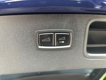 Porsche Macan 2.0T PDK 4WD Euro 6 (s/s) 5dr