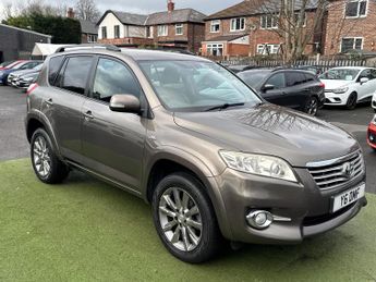 Toyota RAV4 2.2 D-CAT SR Auto 4WD Euro 5 5dr