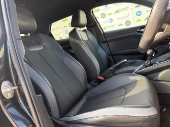 Audi A1 1.5 TFSI 35 S line Sportback S Tronic Euro 6 (s/s) 5dr