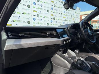 Audi A1 1.5 TFSI 35 S line Sportback S Tronic Euro 6 (s/s) 5dr