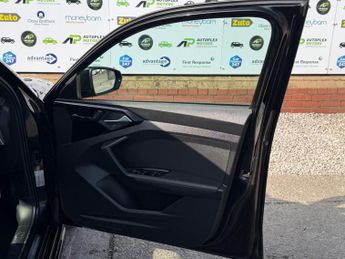 Audi A1 1.5 TFSI 35 S line Sportback S Tronic Euro 6 (s/s) 5dr